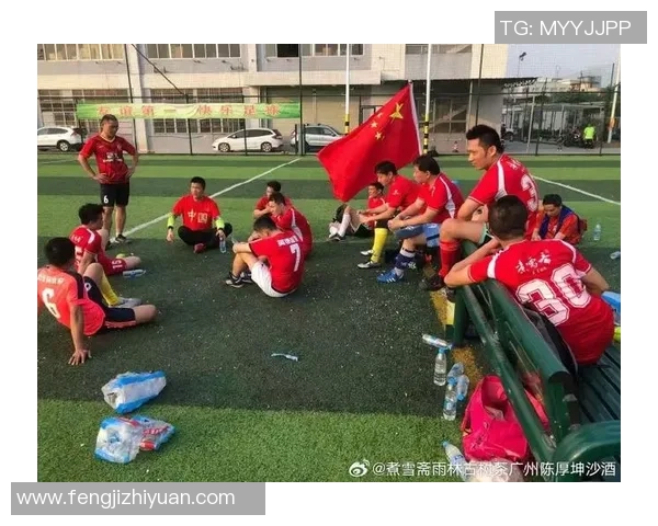 足球明星青春容颜展现运动魅力与激情的瞬间回顾 足球明星青春容颜展现运动魅力与激情的瞬间回顾